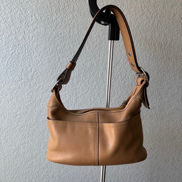 Vintage Coach Leather Shoulder Bag - Picture 1 of 9